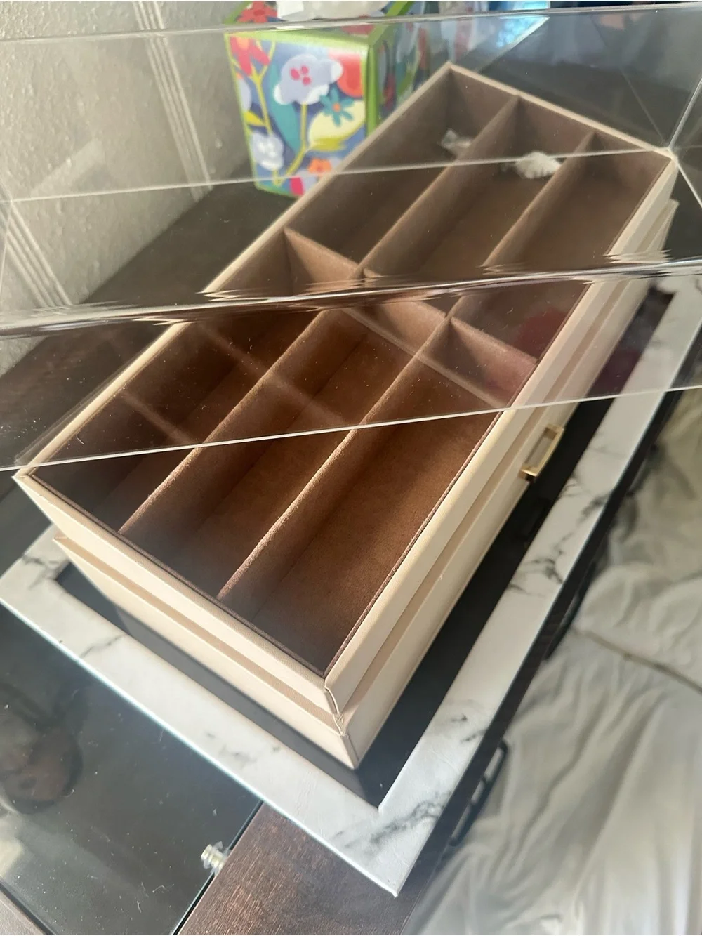 Clear Acrylic sunglasses/Jewelry Organizer with Velvet Compartments